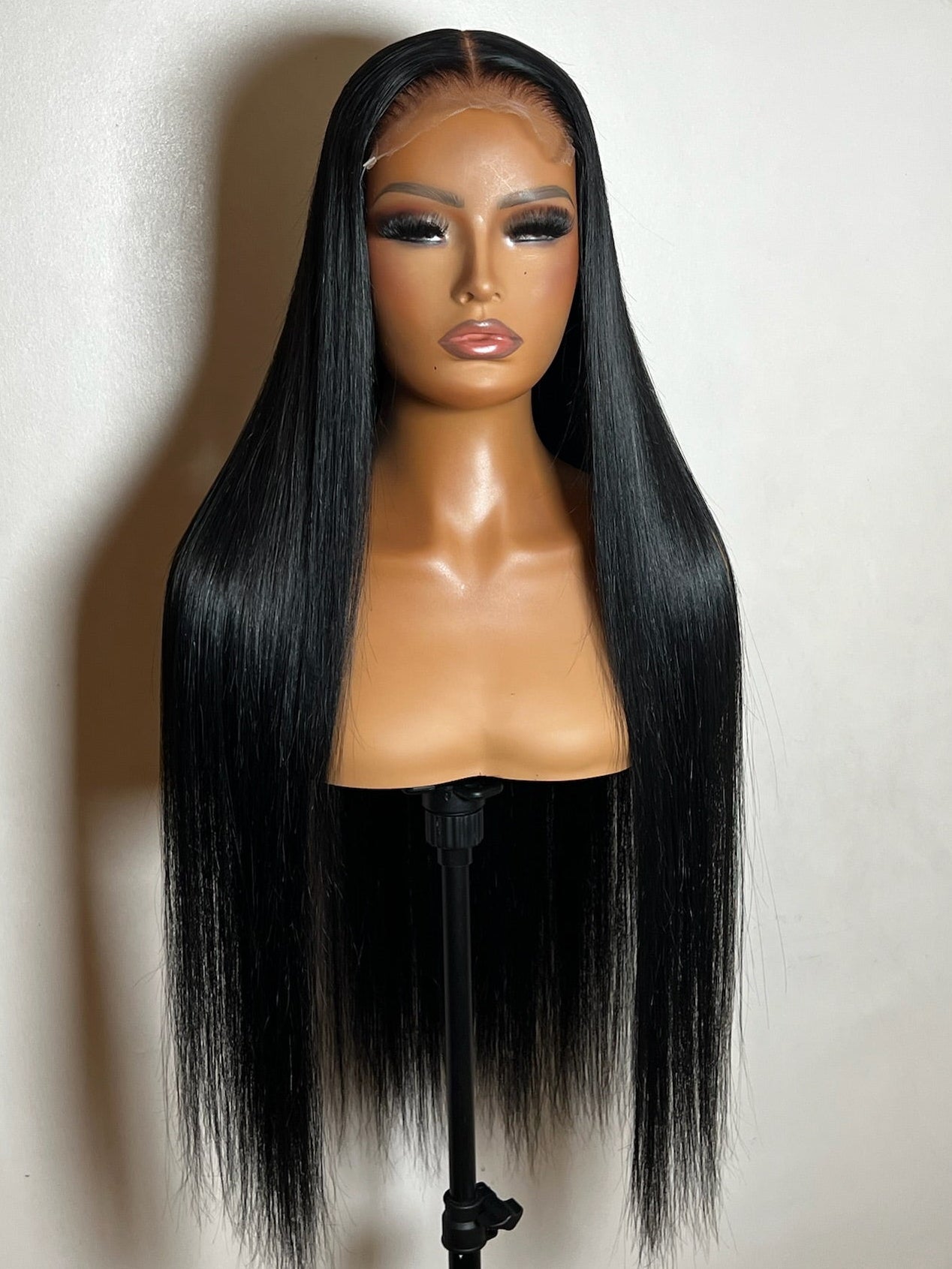 LOLA - 26" JET BLACK RAW STRAIGHT WIG - IN STOCK