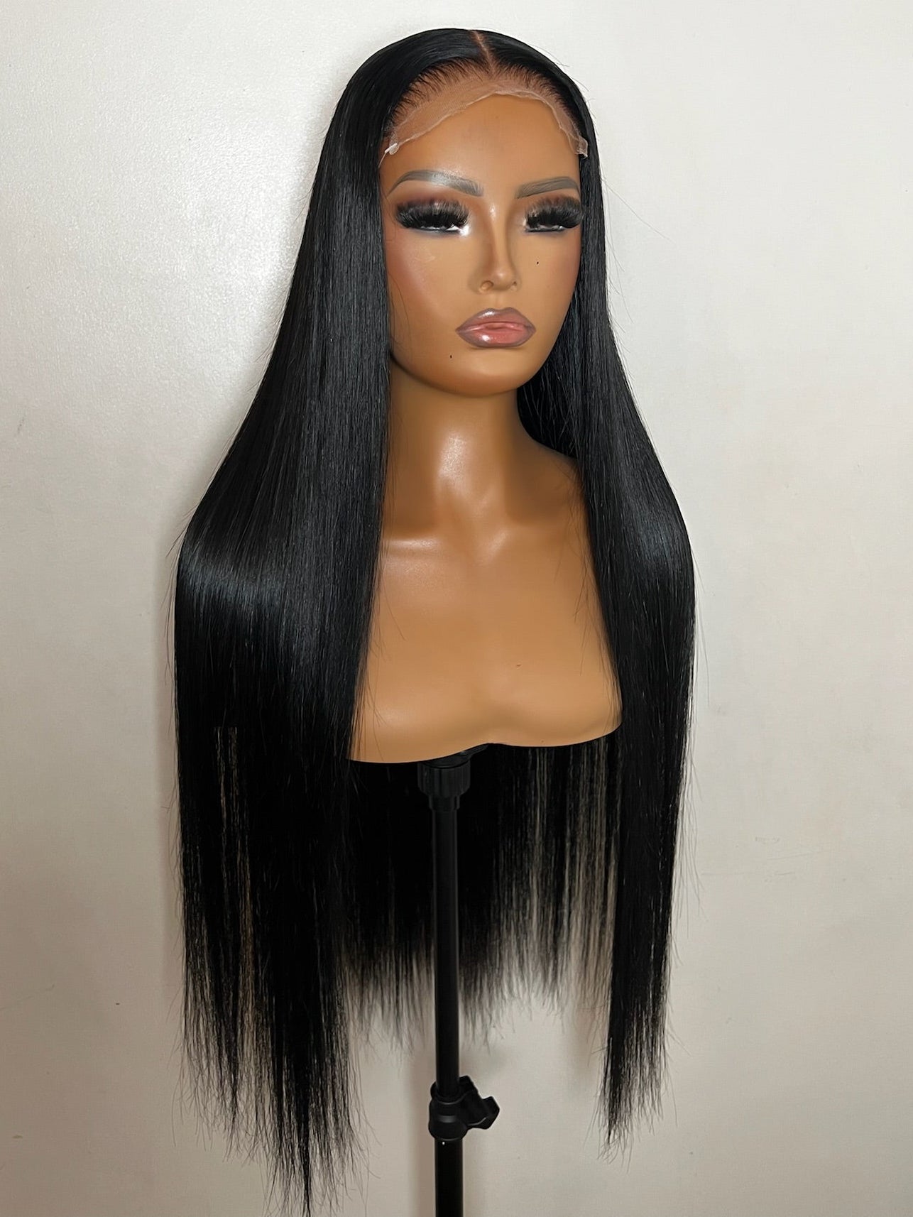 LOLA - 26" JET BLACK RAW STRAIGHT WIG - IN STOCK
