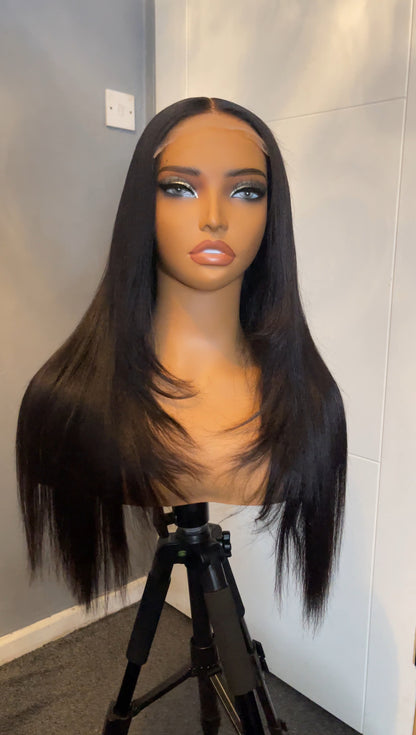 Eva - 20" Middle Part Layered Yaki Wig